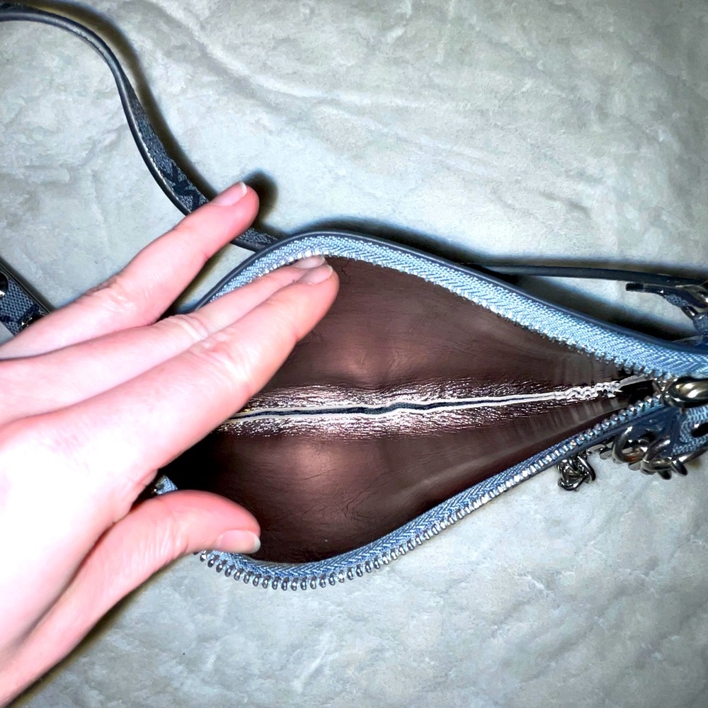MK Fanny Bag - Picture 5 of 5